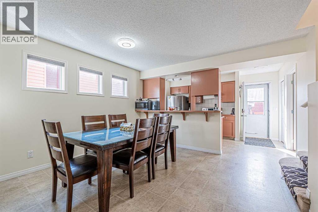 Photo 12 of 9249 Saddlebrook Drive Ne, Calgary AB