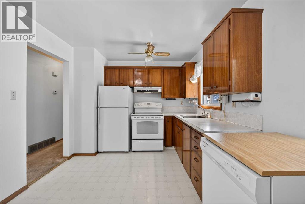 Single Family House Bungalow for Sale in   Avenue SE Dover Calgary 