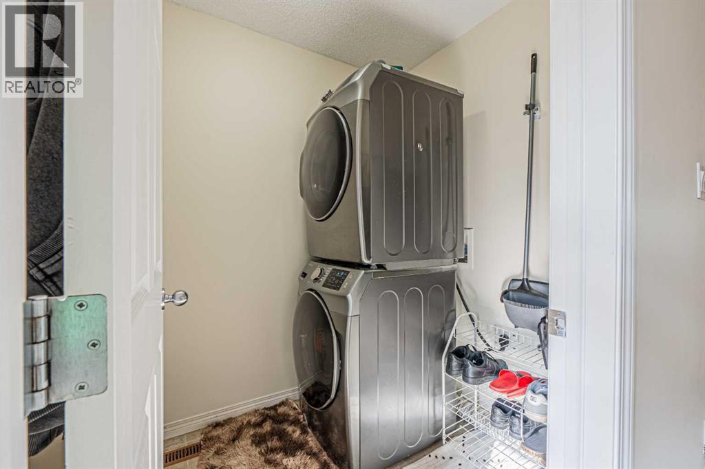 Photo 13 of 9249 Saddlebrook Drive Ne, Calgary AB
