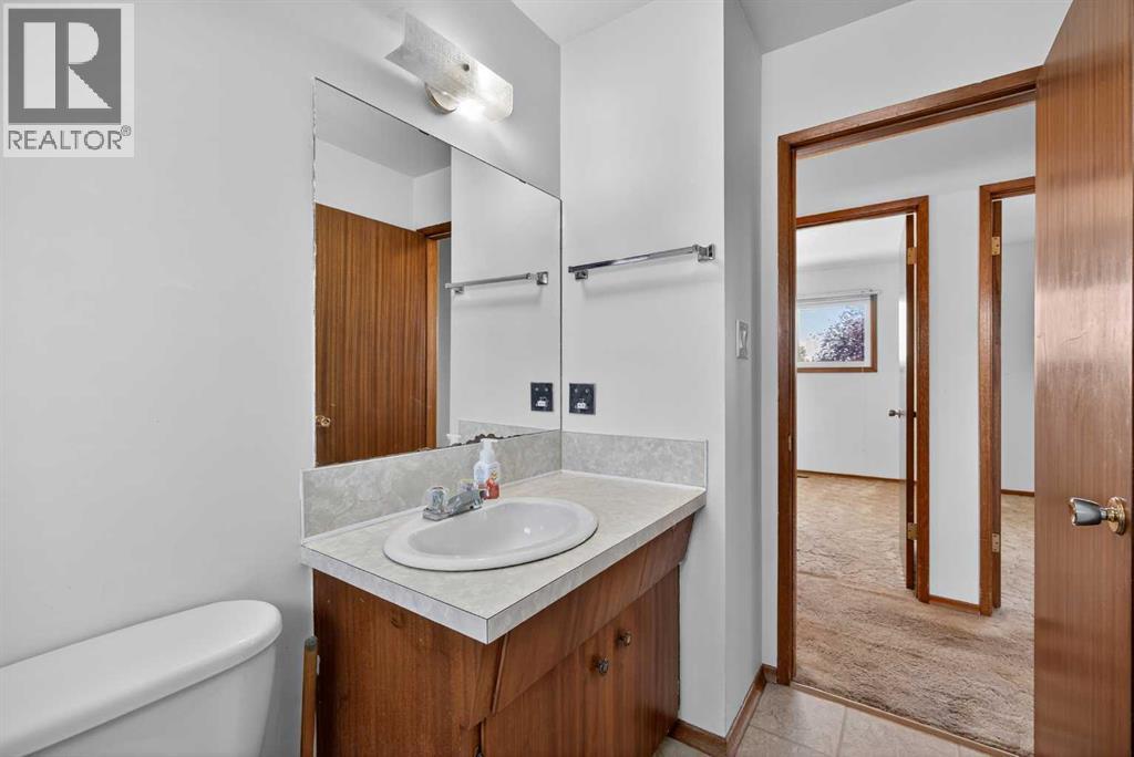 Single Family House Bungalow for Sale in   Avenue SE Dover Calgary 