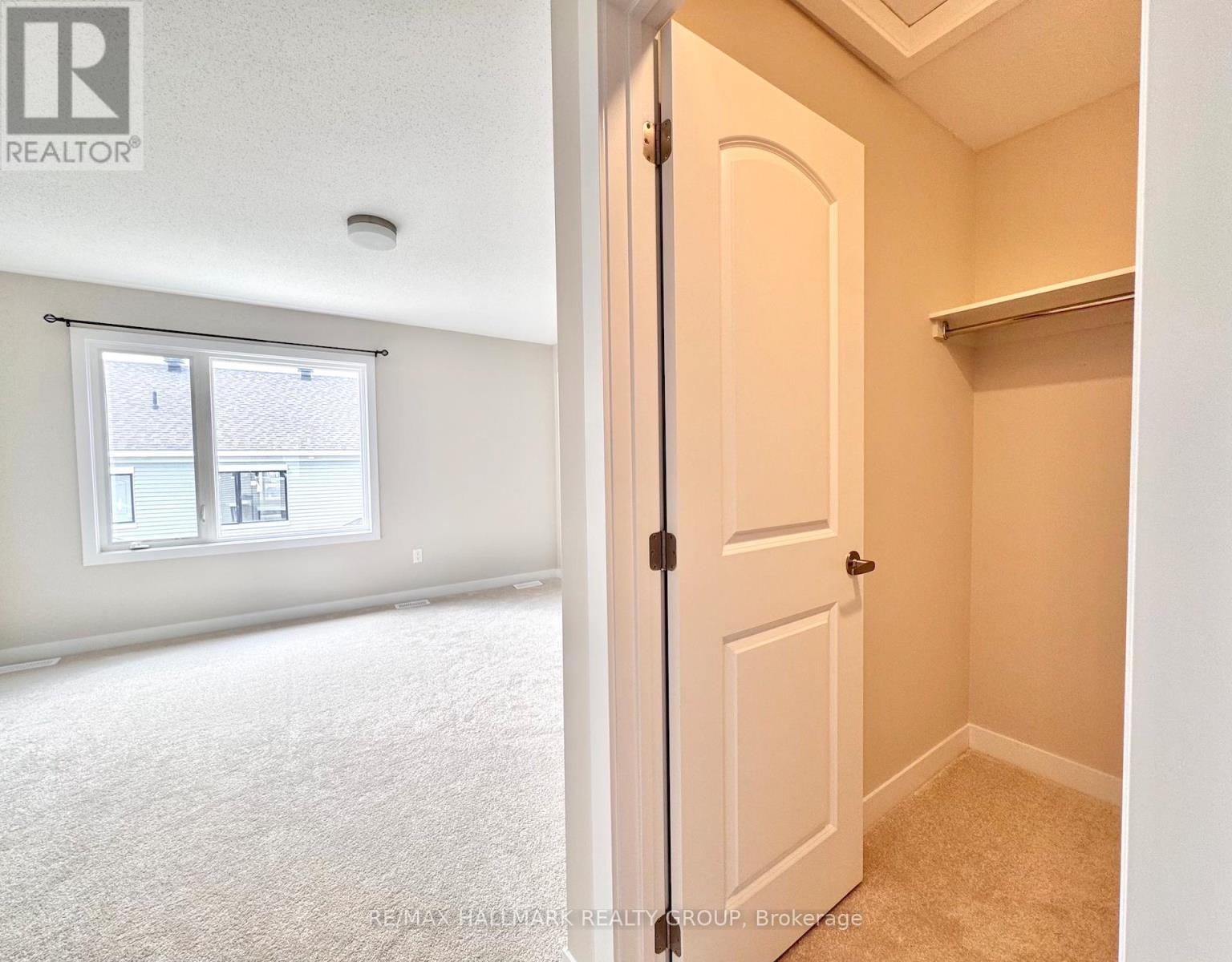 Photo 10 of 868 Andesite Terrace, Ottawa ON
