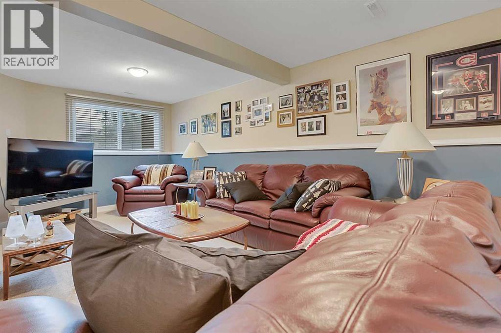 Photo 3 of 219 Lancaster Drive, Red Deer AB