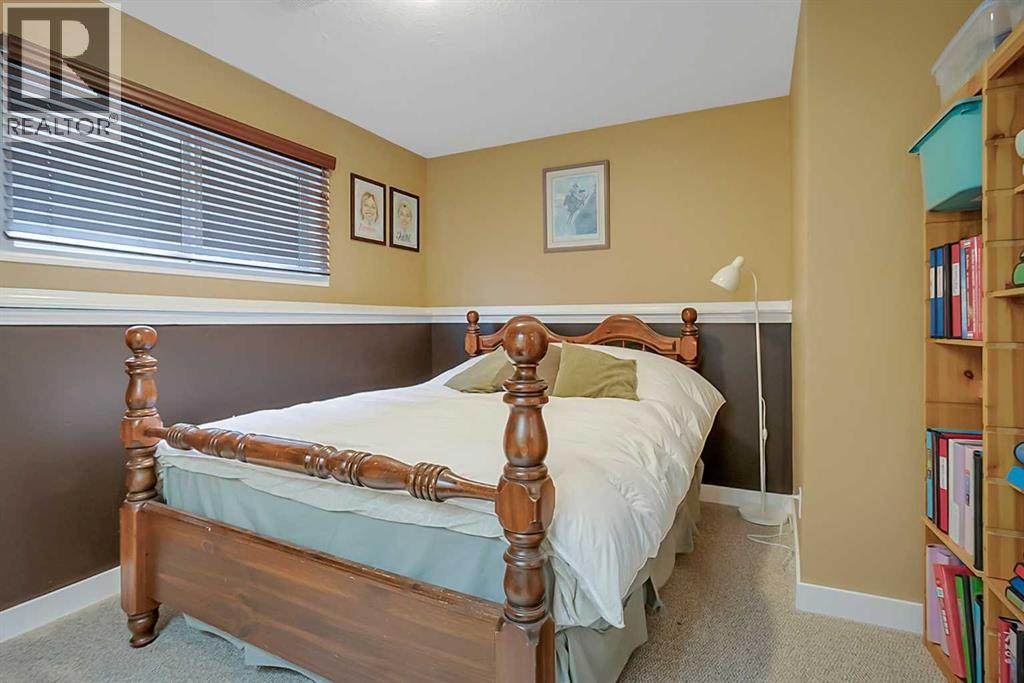 Photo 10 of 219 Lancaster Drive, Red Deer AB