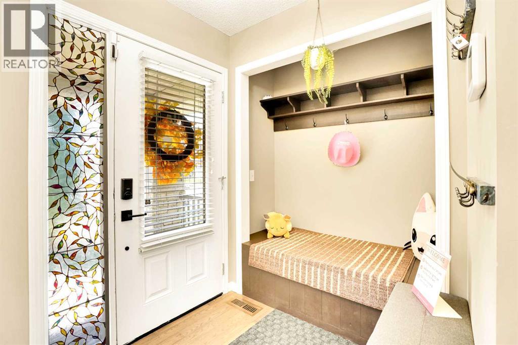 Photo 27 of 174 Windstone Avenue Sw, Airdrie AB