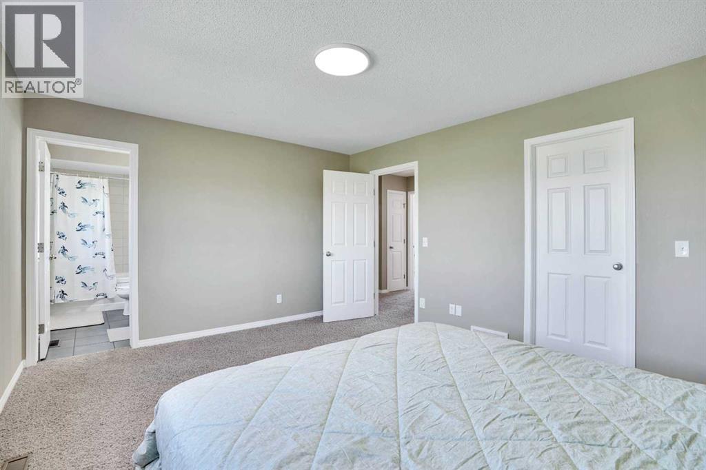Photo 31 of 174 Windstone Avenue Sw, Airdrie AB