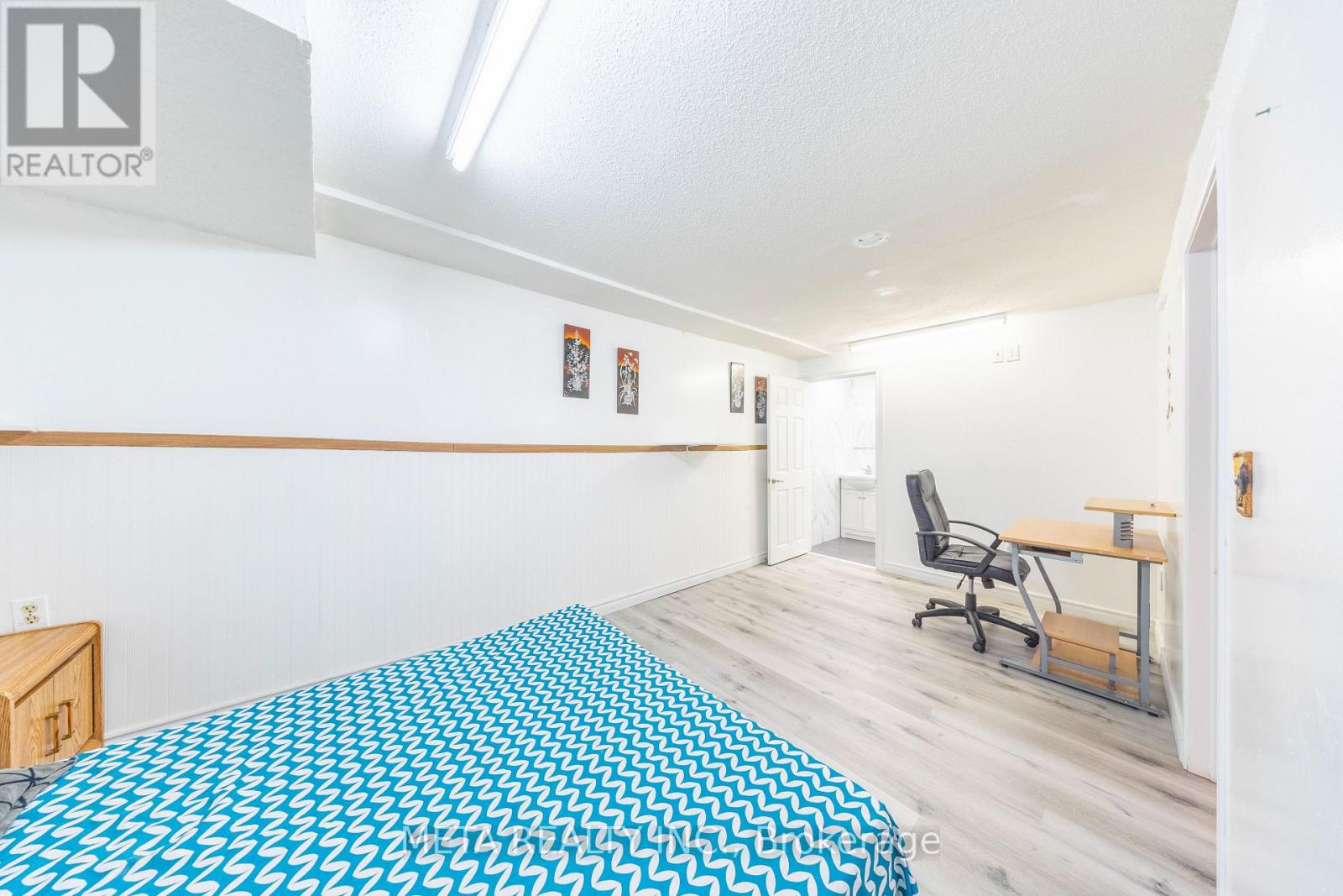 Photo 6 of Bsmt 71 Grenbeck Drive, Toronto ON