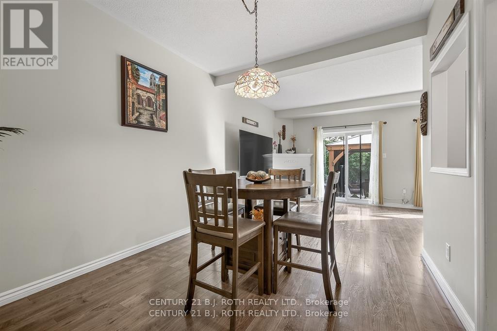 Photo 19 of 80 Bruce Crescent, Barrie ON
