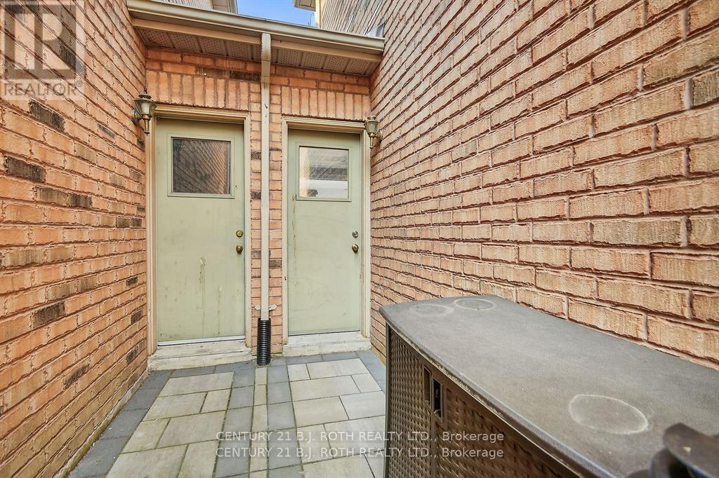 Photo 45 of 80 Bruce Crescent, Barrie ON