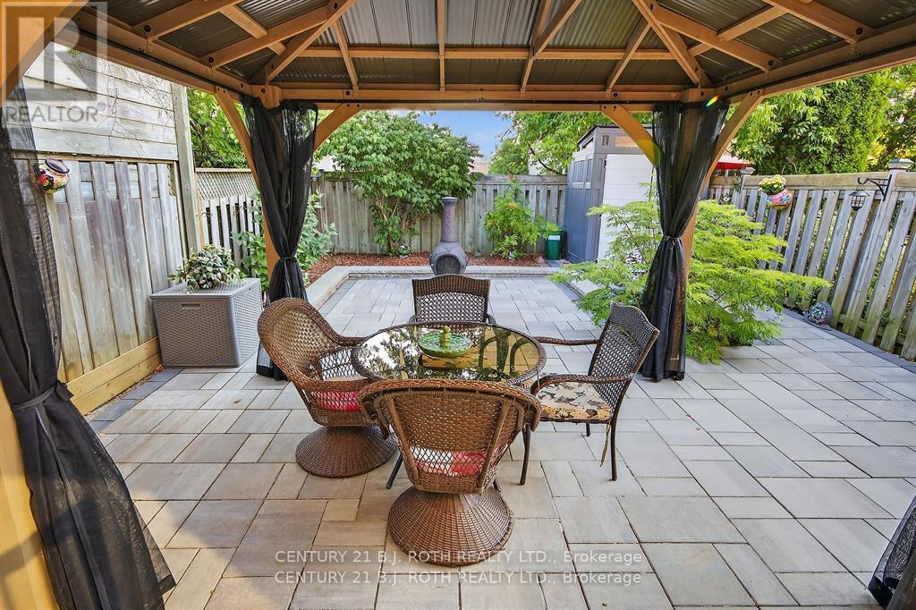 Photo 7 of 80 Bruce Crescent, Barrie ON