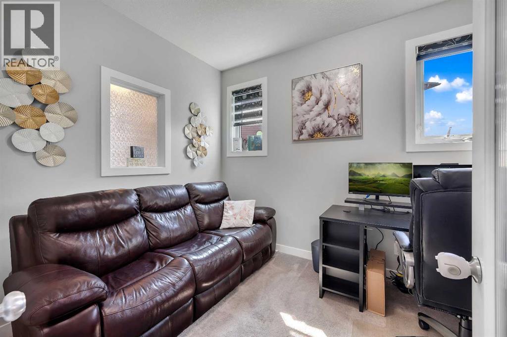 58 Redstone Mews NE, Calgary, Alberta