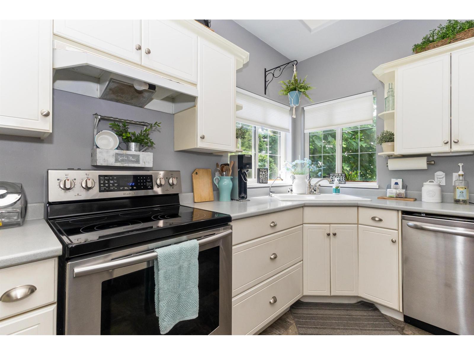 Photo 39 of 4125 Belanger Drive, Abbotsford BC