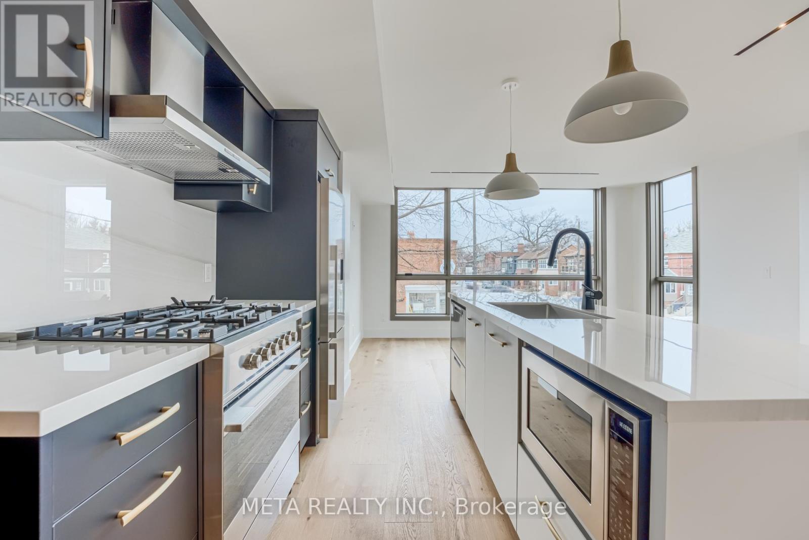 Photo 36 of 218 Jane Street, Toronto ON