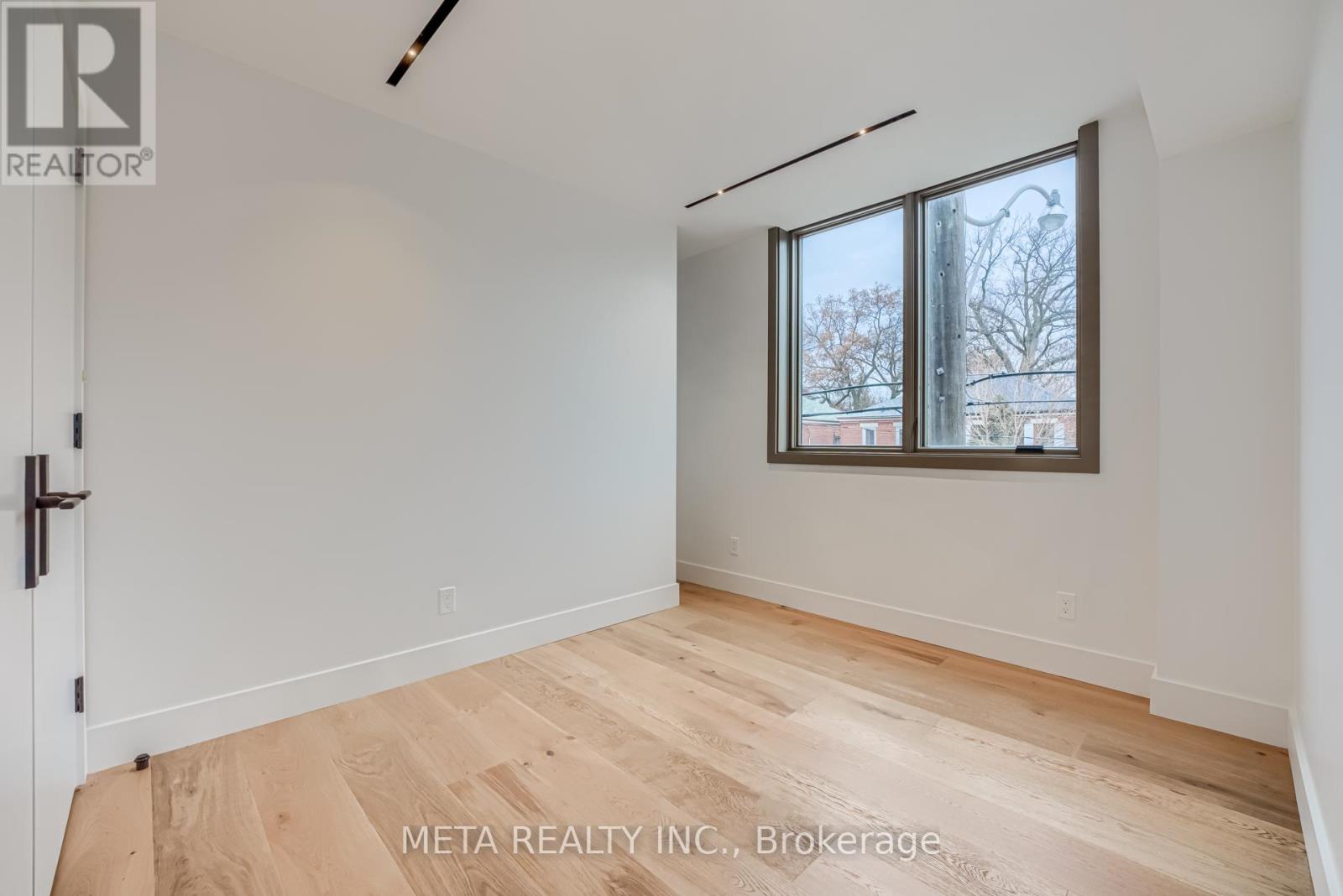 Photo 32 of 218 Jane Street, Toronto ON