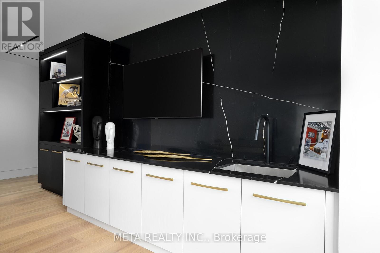 Photo 12 of 218 Jane Street, Toronto ON