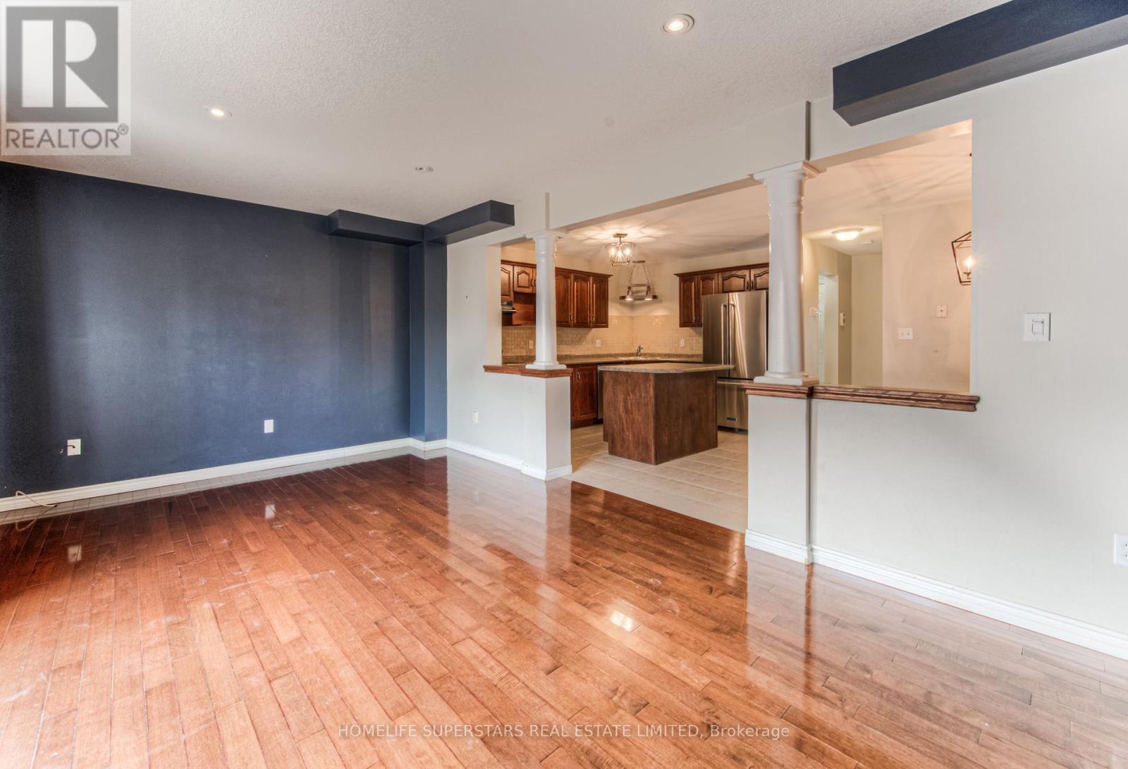 Photo 6 of 297 Briarmeadow Dr, Kitchener ON