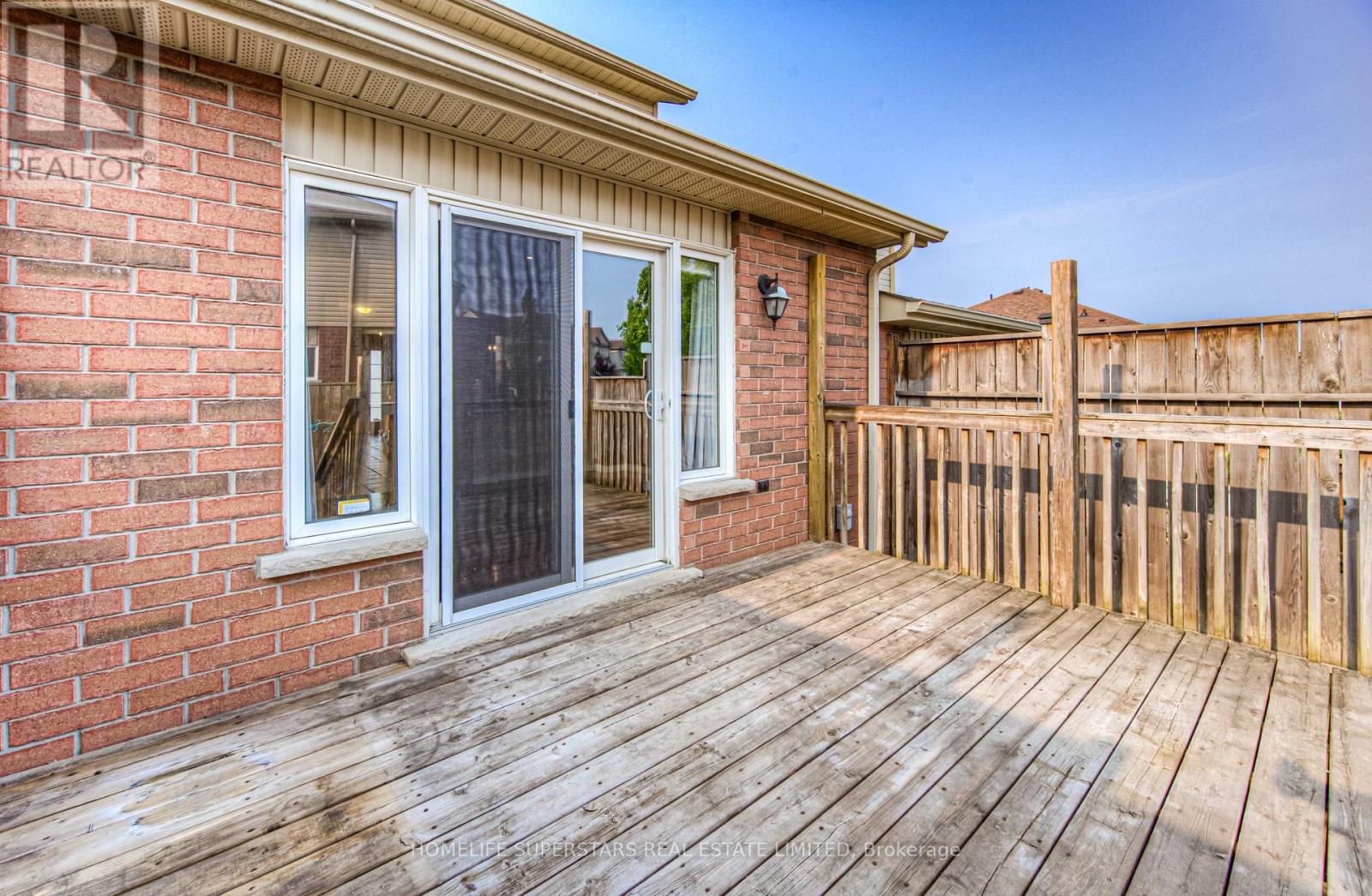 Photo 30 of 297 Briarmeadow Dr, Kitchener ON