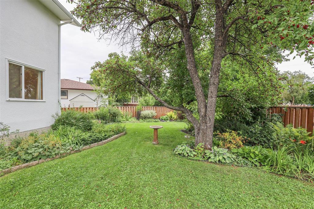 Photo 22 of 232 Nightingale Road, Winnipeg MB