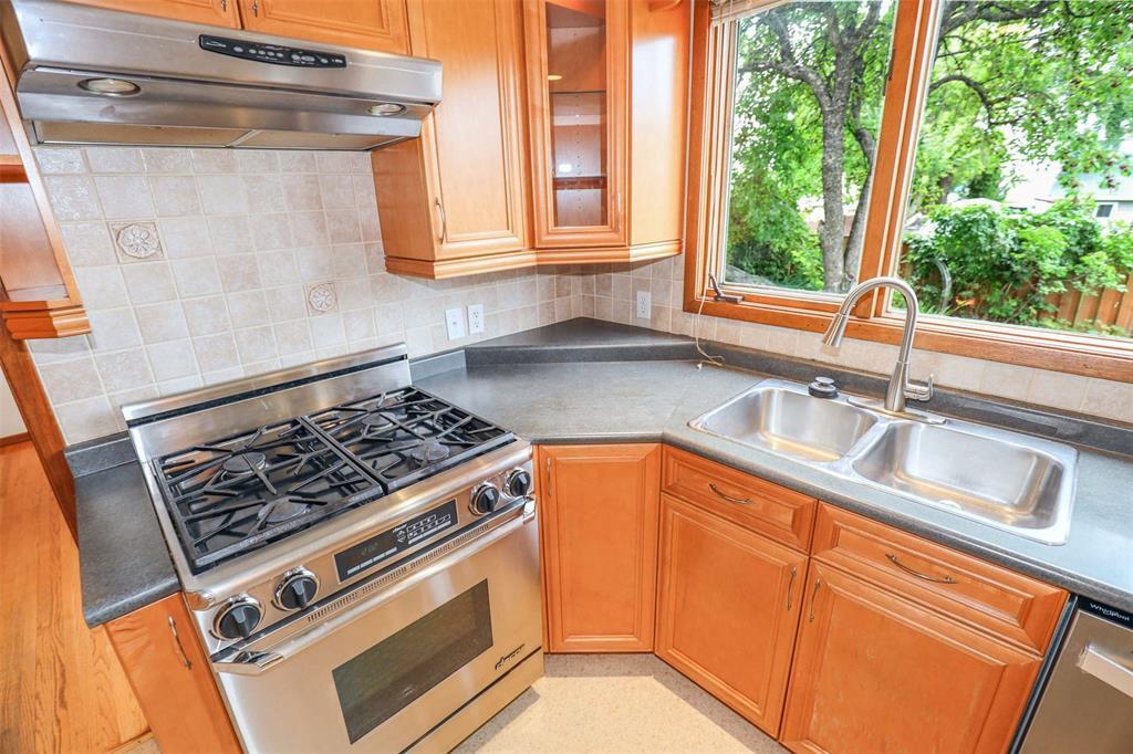 Photo 31 of 232 Nightingale Road, Winnipeg MB