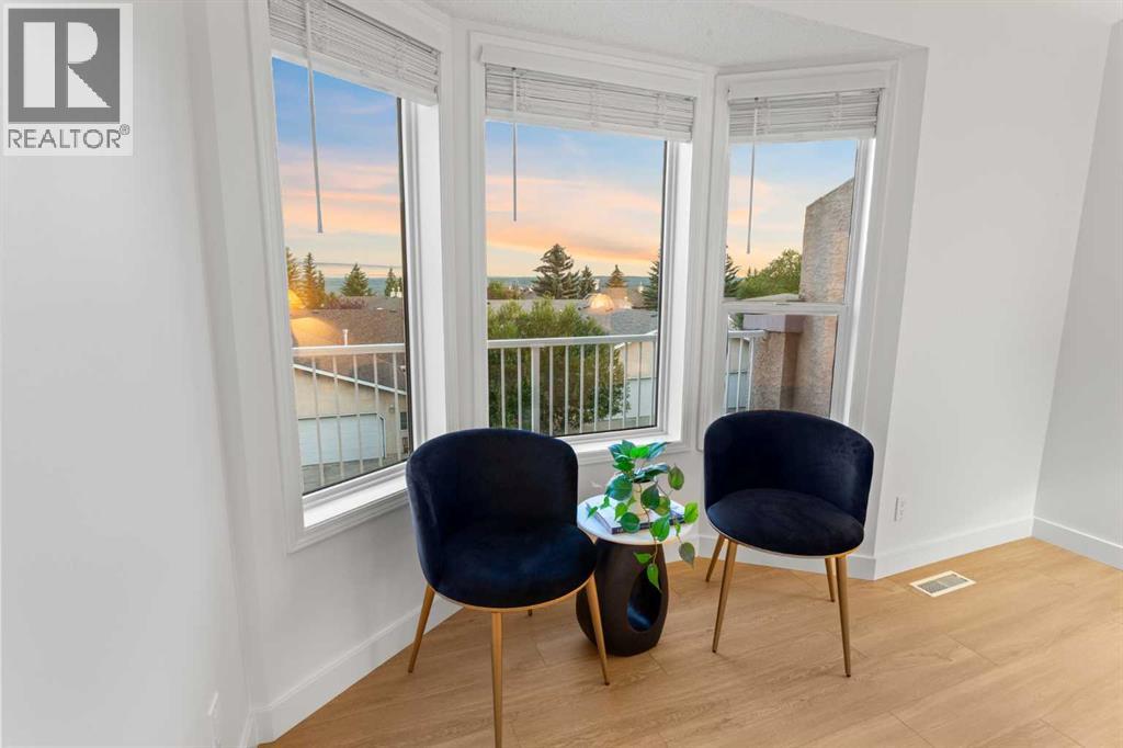 Photo 1 of 309 Sierra Morena Green Sw, Calgary AB