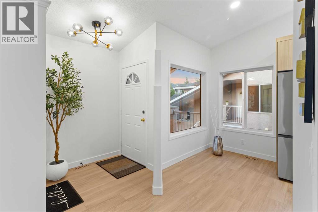 Photo 27 of 309 Sierra Morena Green Sw, Calgary AB