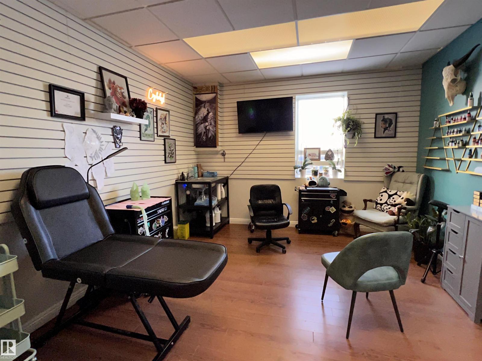 Photo 24 of 5137 51 Av, Drayton Valley AB