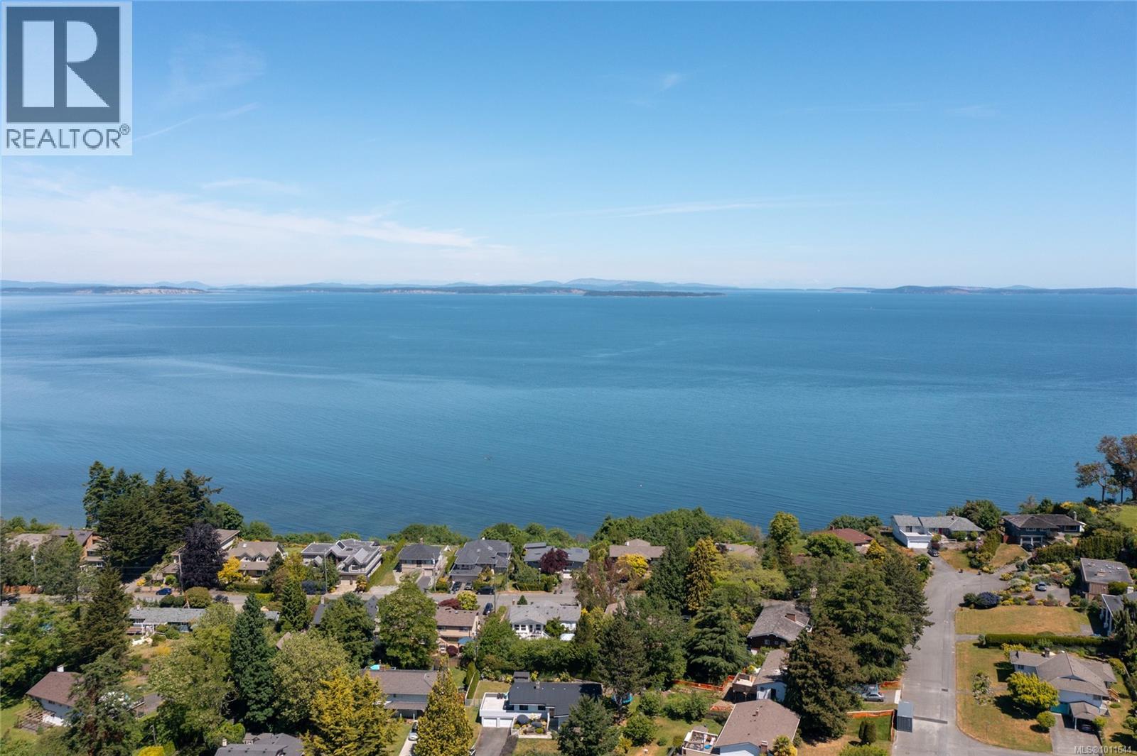  4516 Duart Road, Saanich