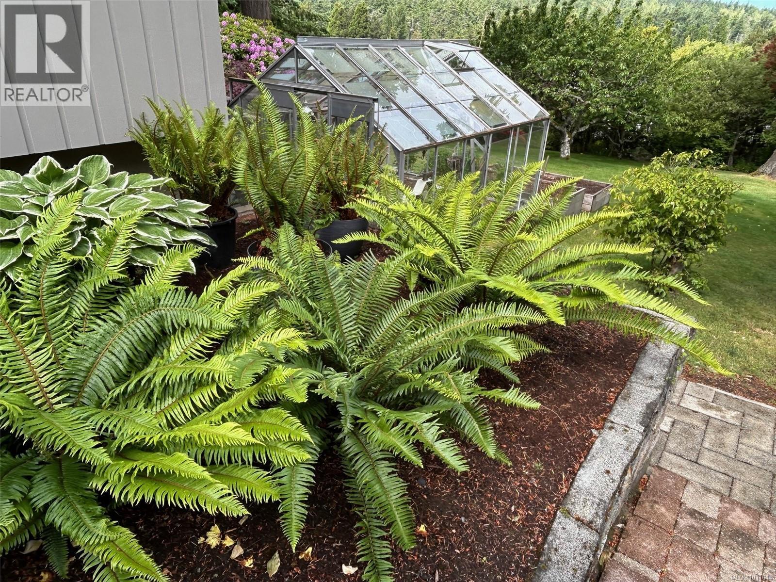  4516 Duart Road, Saanich
