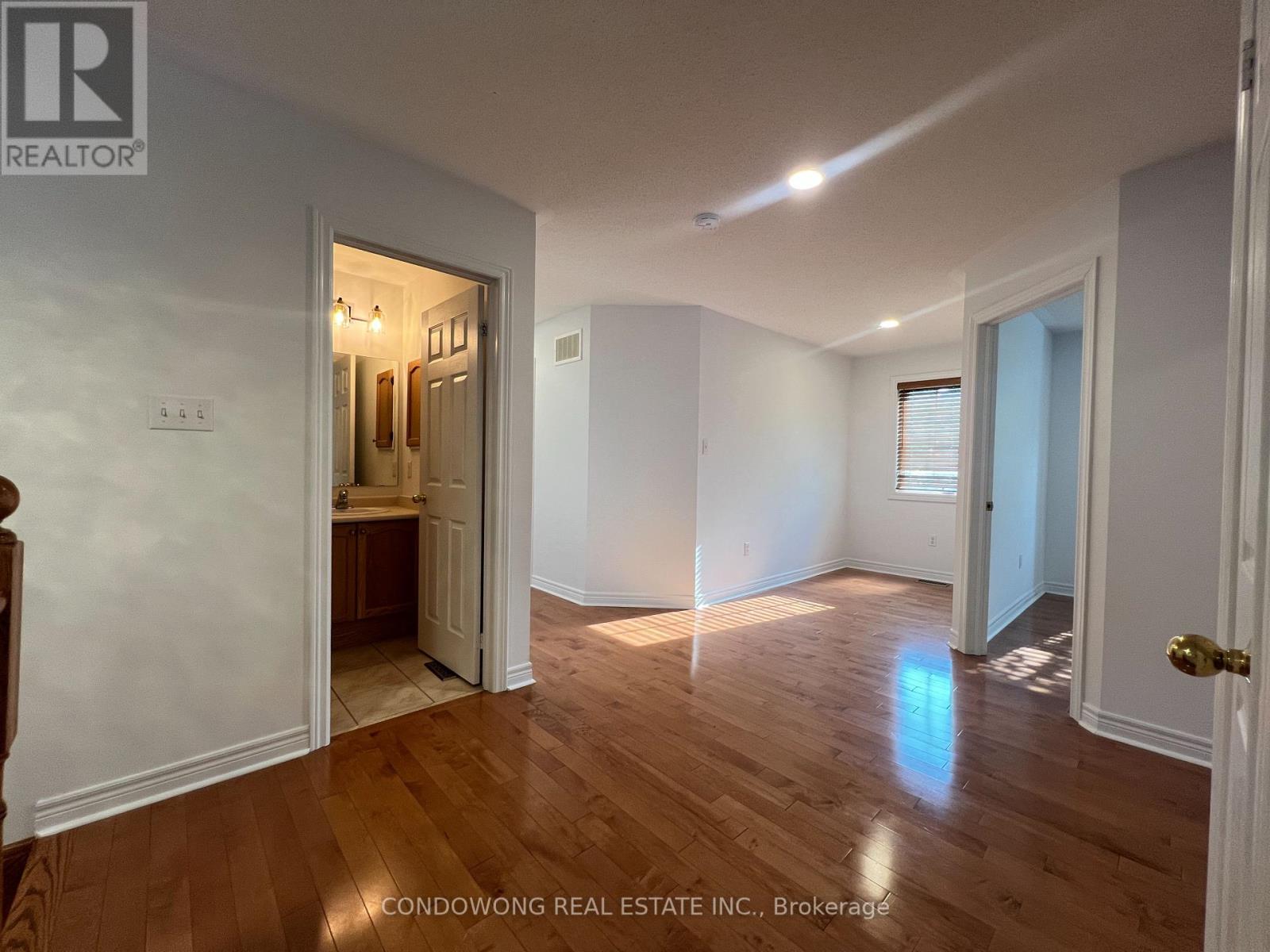 Single Family House for Sale in  AUTUMN HILL BOULEVARD Vaughan (Patterson) 