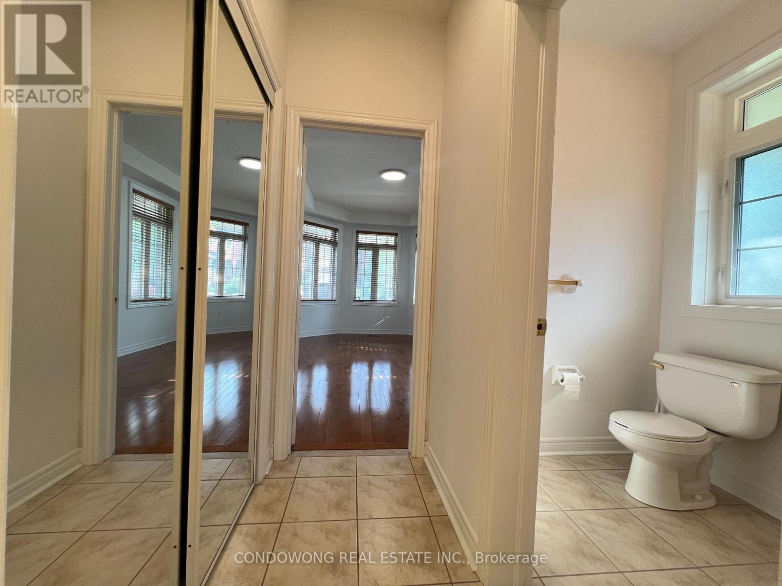 Single Family House for Sale in  AUTUMN HILL BOULEVARD Vaughan (Patterson) 