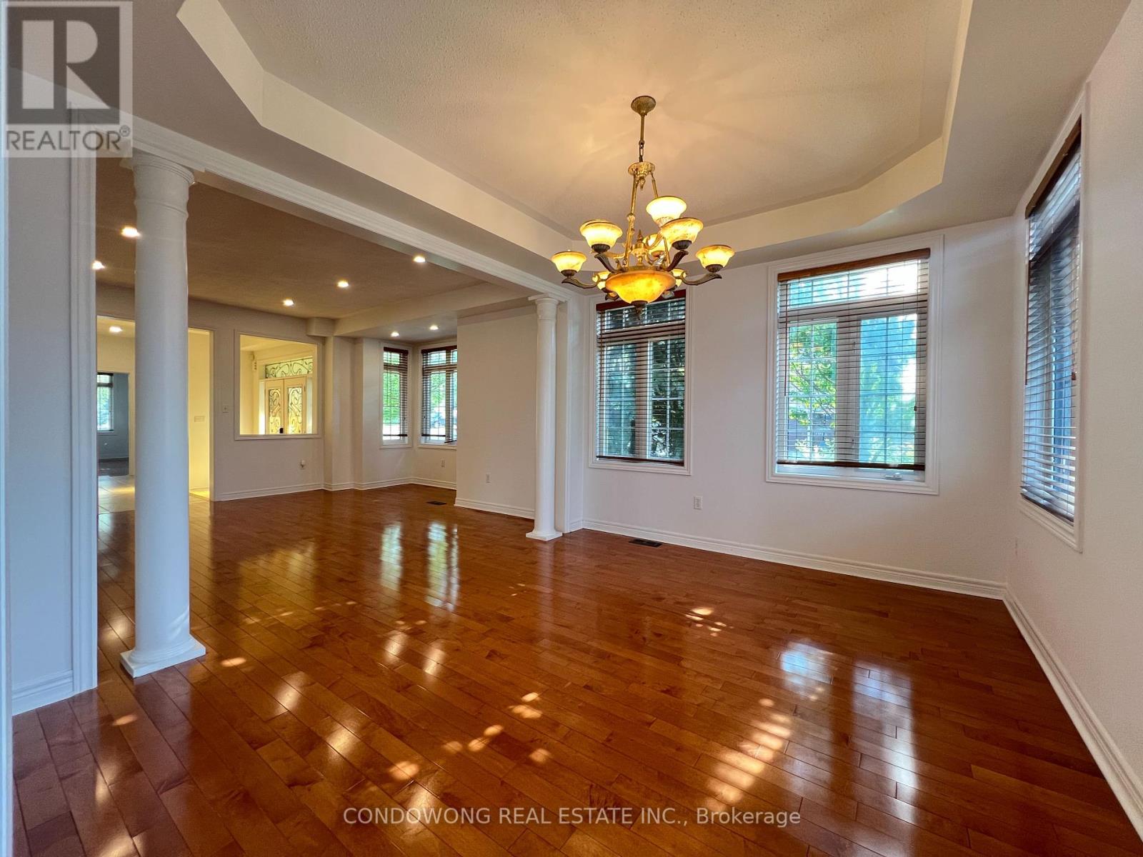 Single Family House for Sale in  AUTUMN HILL BOULEVARD Vaughan (Patterson) 