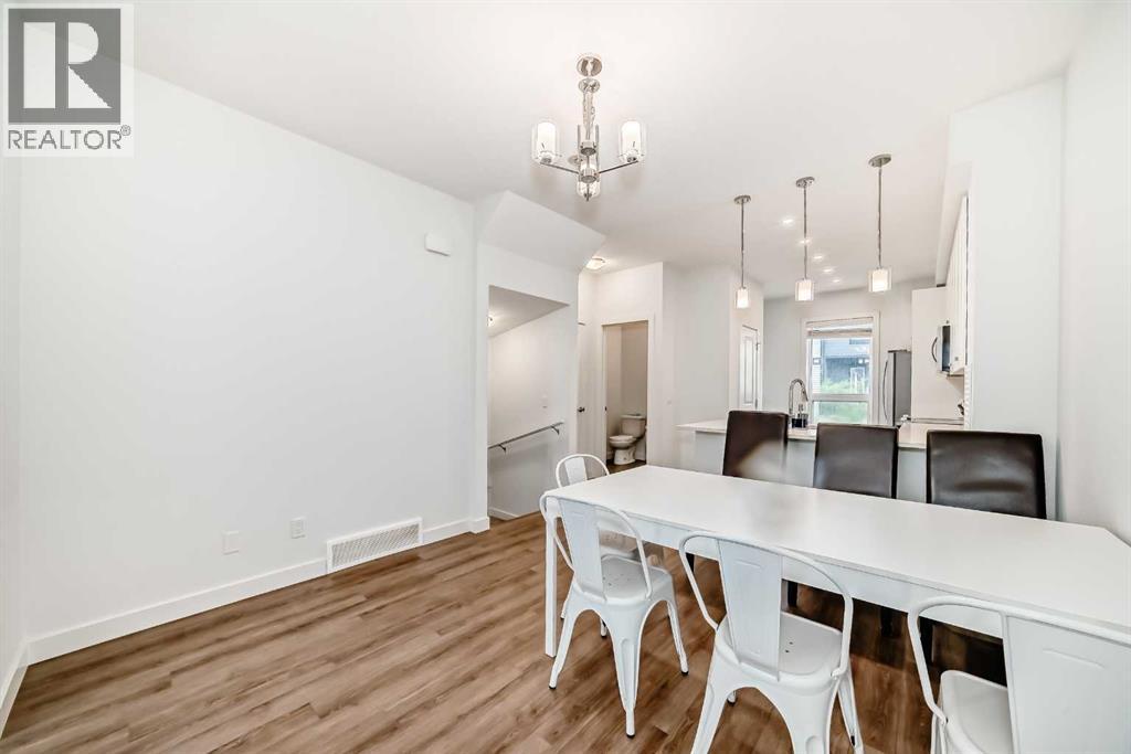 208, 15 Evanscrest Park NW, Calgary, Alberta