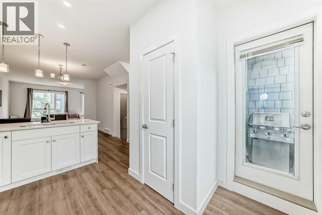 Single Family House for Sale in   Evanscrest Park NW Evanston Calgary 