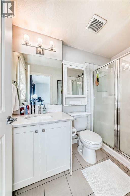 Single Family House for Sale in   Evanscrest Park NW Evanston Calgary 