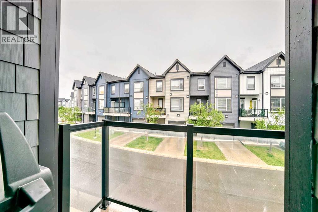 Single Family House for Sale in   Evanscrest Park NW Evanston Calgary 