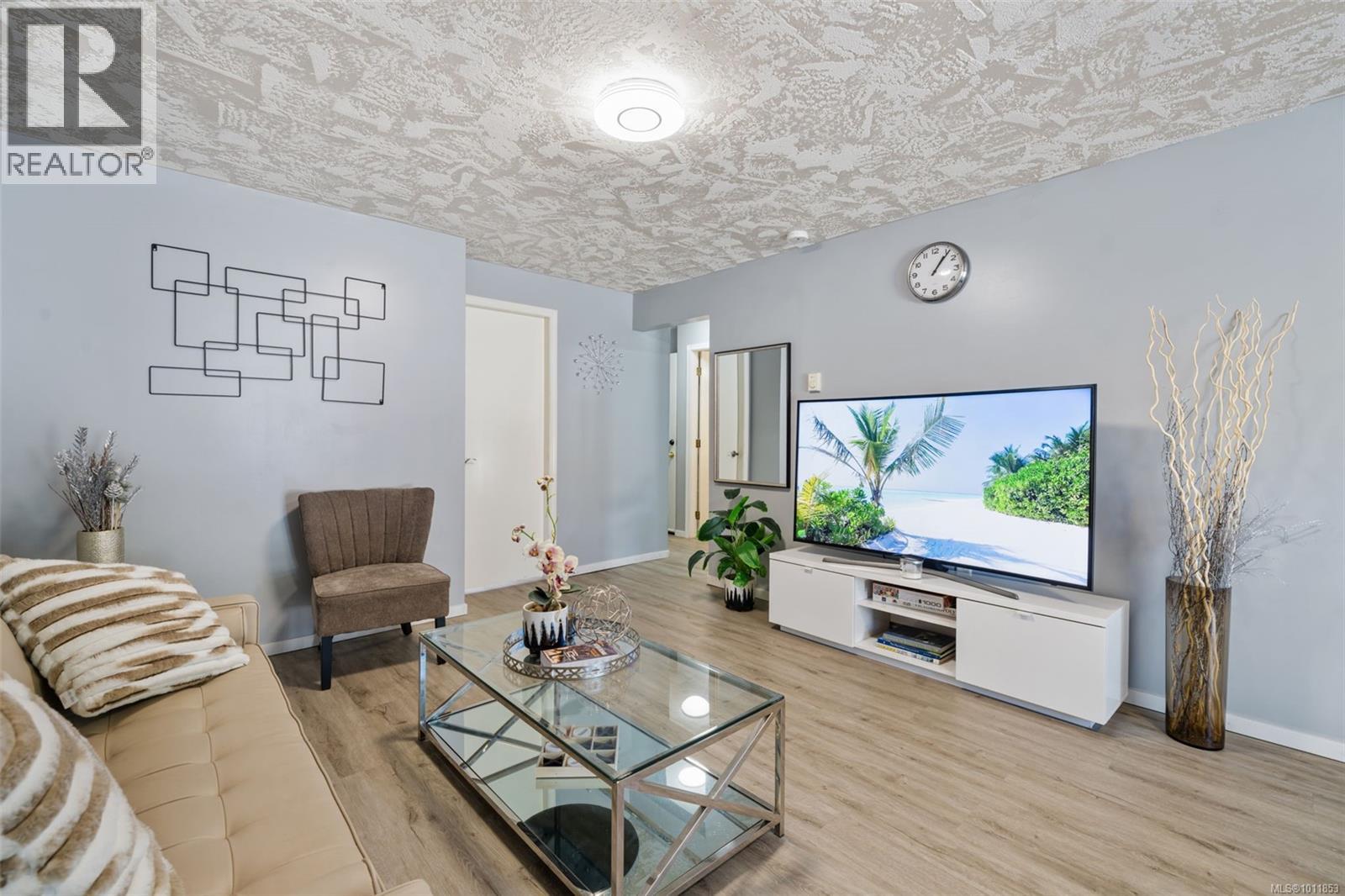 Photo 20 of 999 Furber Rd, Langford BC