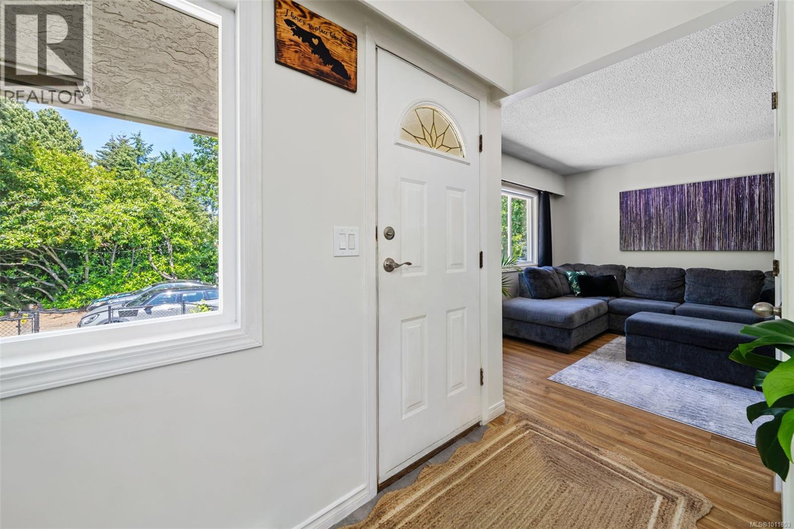Photo 4 of 999 Furber Rd, Langford BC
