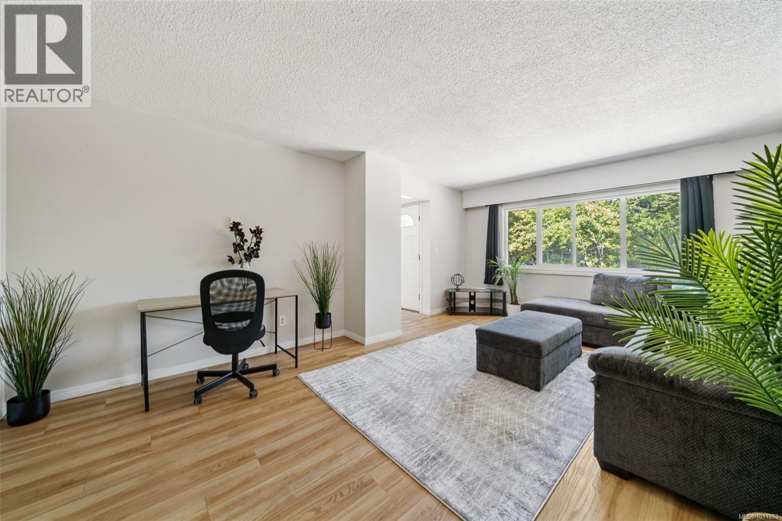 Photo 10 of 999 Furber Rd, Langford BC