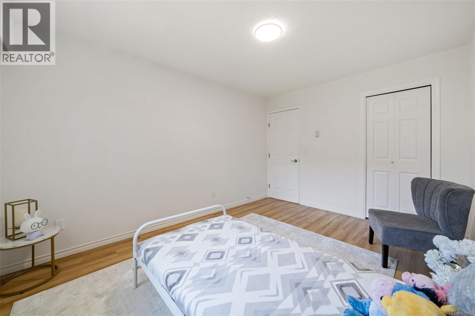 Photo 14 of 999 Furber Rd, Langford BC