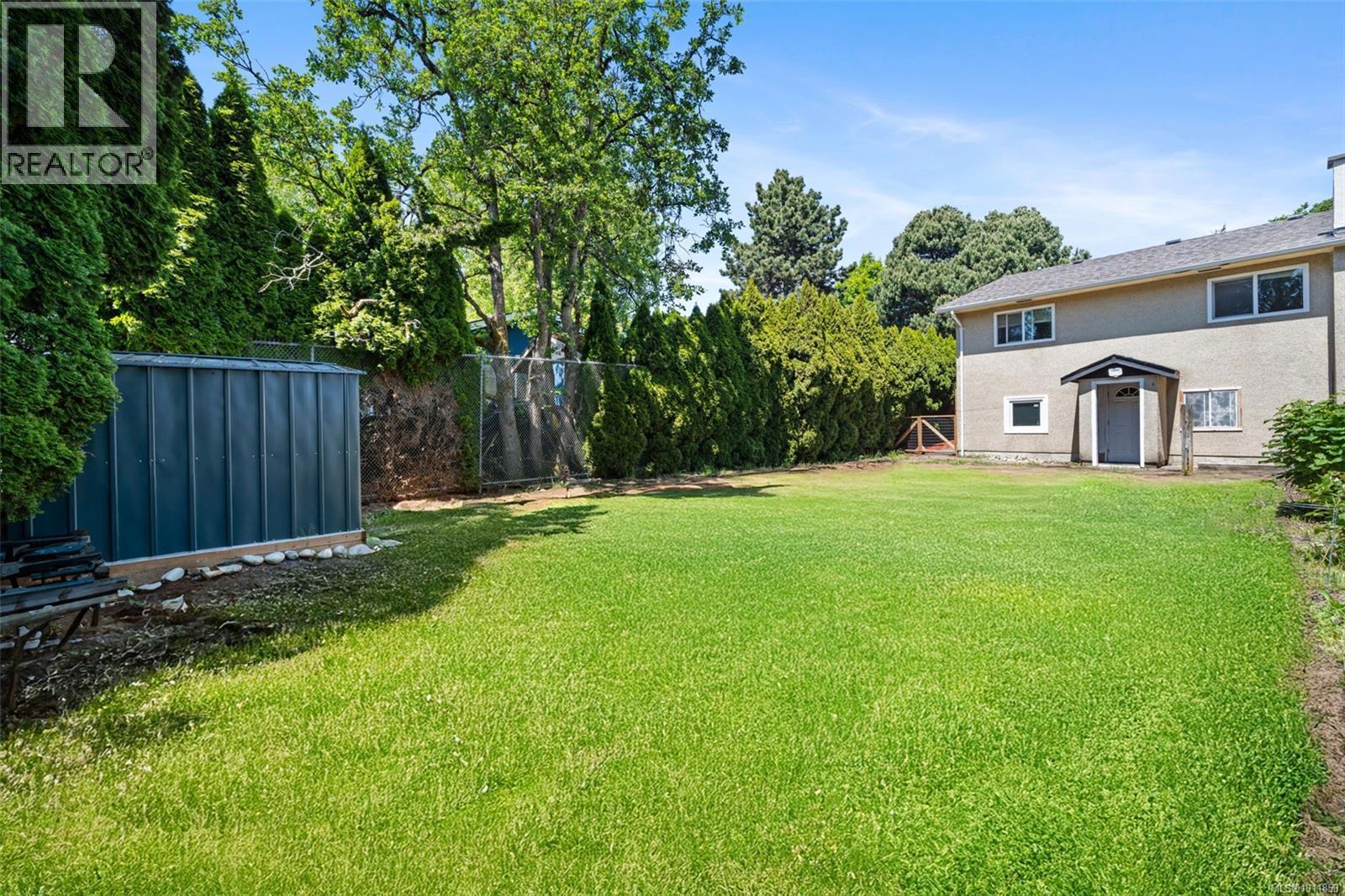 Photo 33 of 999 Furber Rd, Langford BC