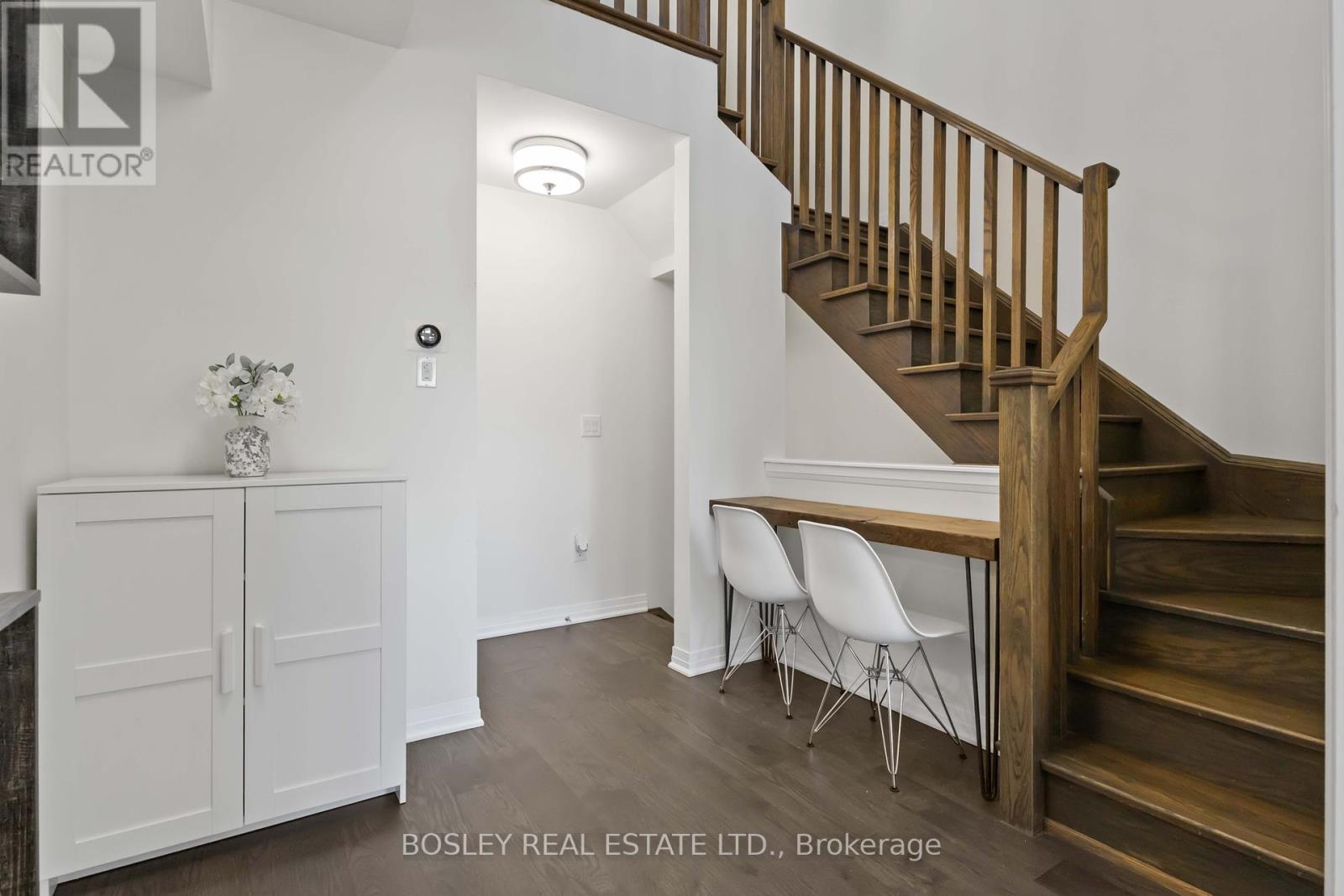 Photo 23 of 16 142 William Duncan Road, Toronto ON