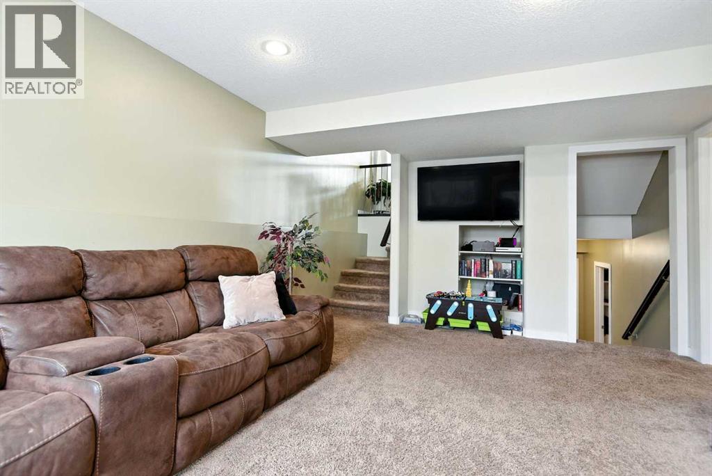 Photo 23 of 50 Cedar Square, Blackfalds AB