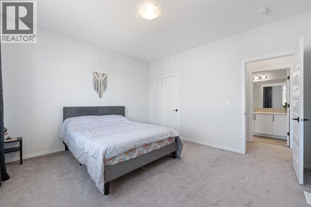 Photo 46 of 633 Windrow Manor Sw, Airdrie AB