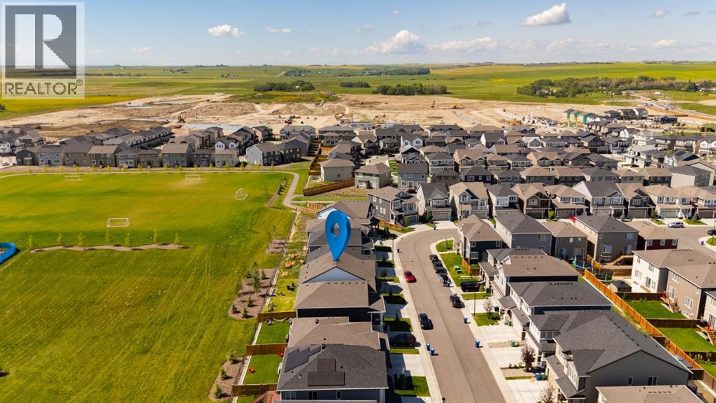Photo 19 of 633 Windrow Manor Sw, Airdrie AB