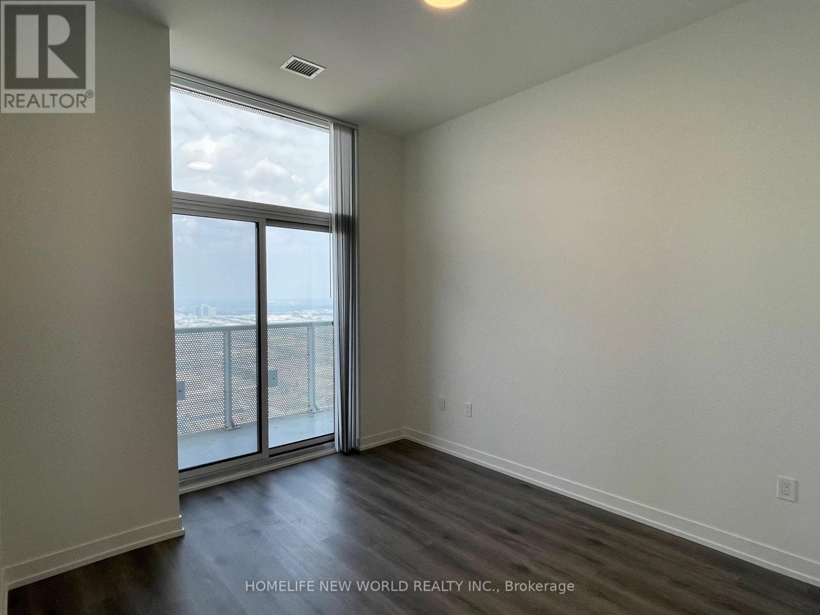 Photo 11 of Ph 106 225 Commerce Street, Vaughan ON