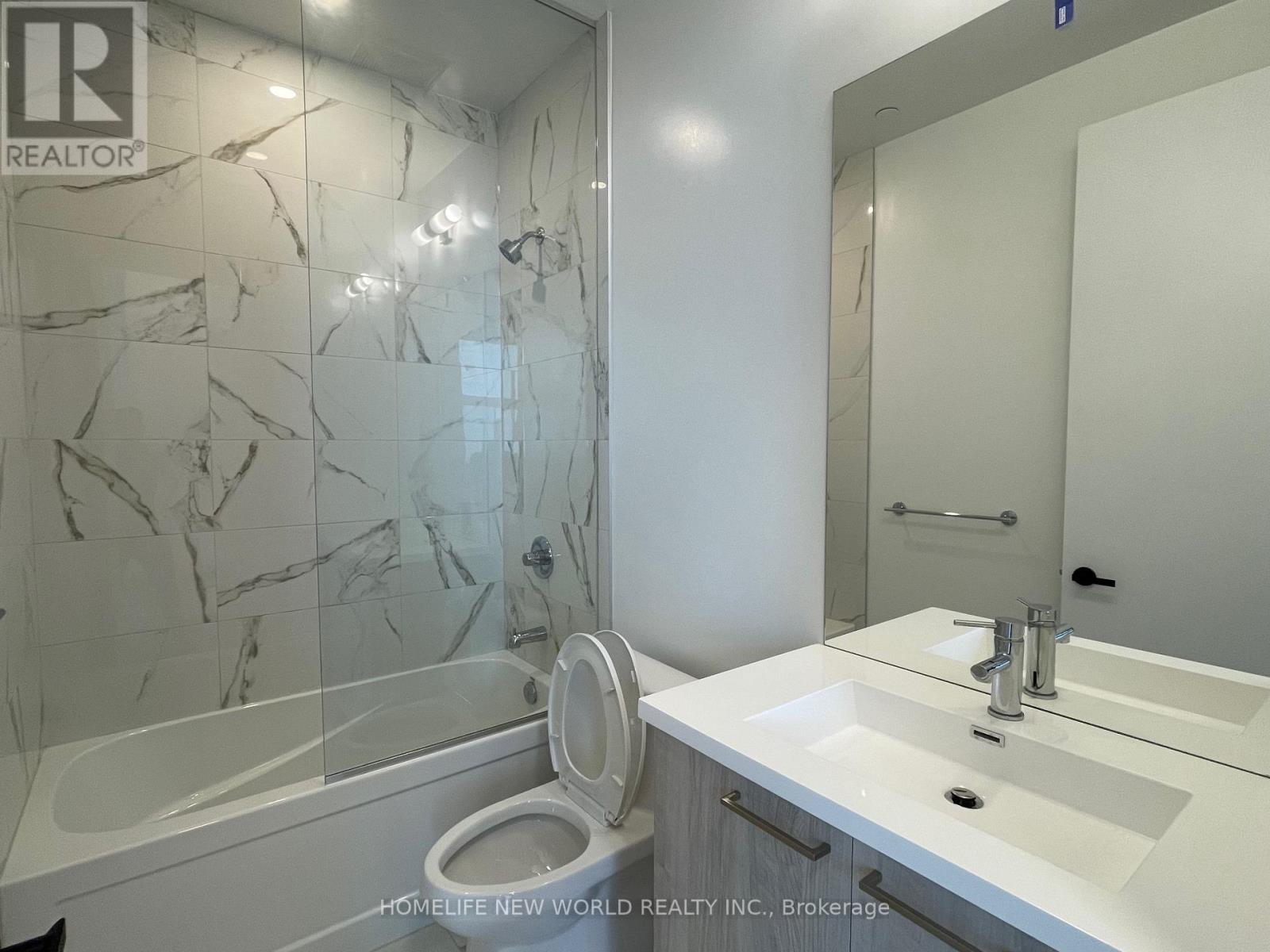 Photo 4 of Ph 106 225 Commerce Street, Vaughan ON
