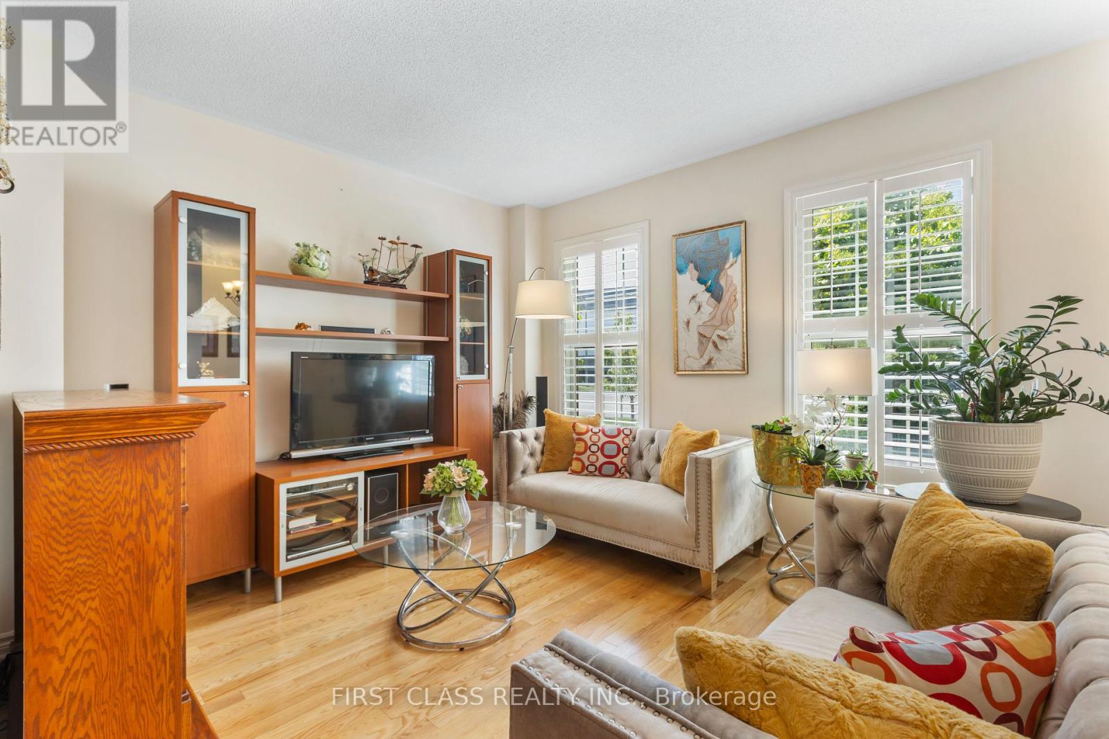 Photo 22 of 10501 Woodbine Ave Avenue, Markham ON