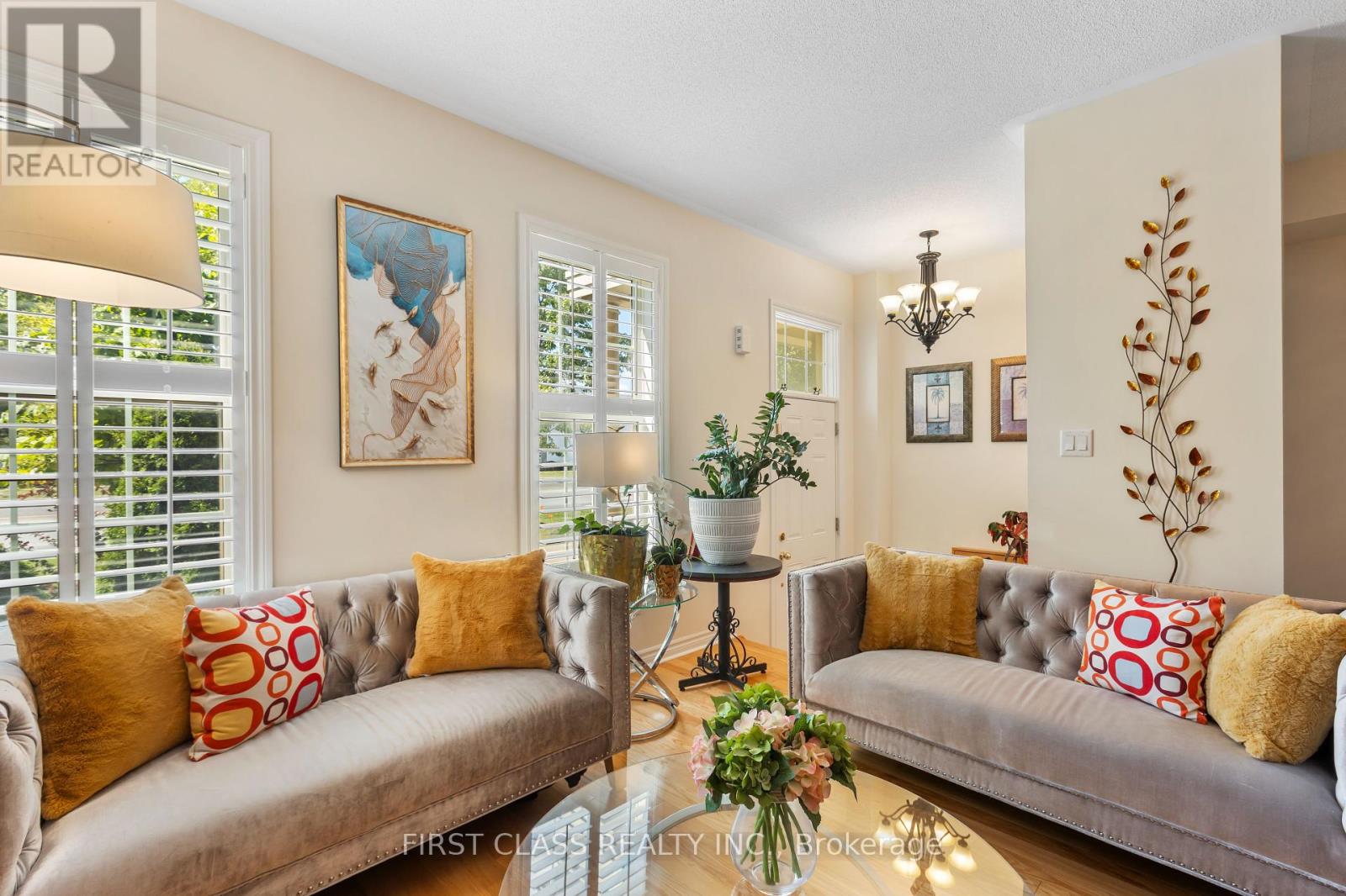 Photo 23 of 10501 Woodbine Ave Avenue, Markham ON
