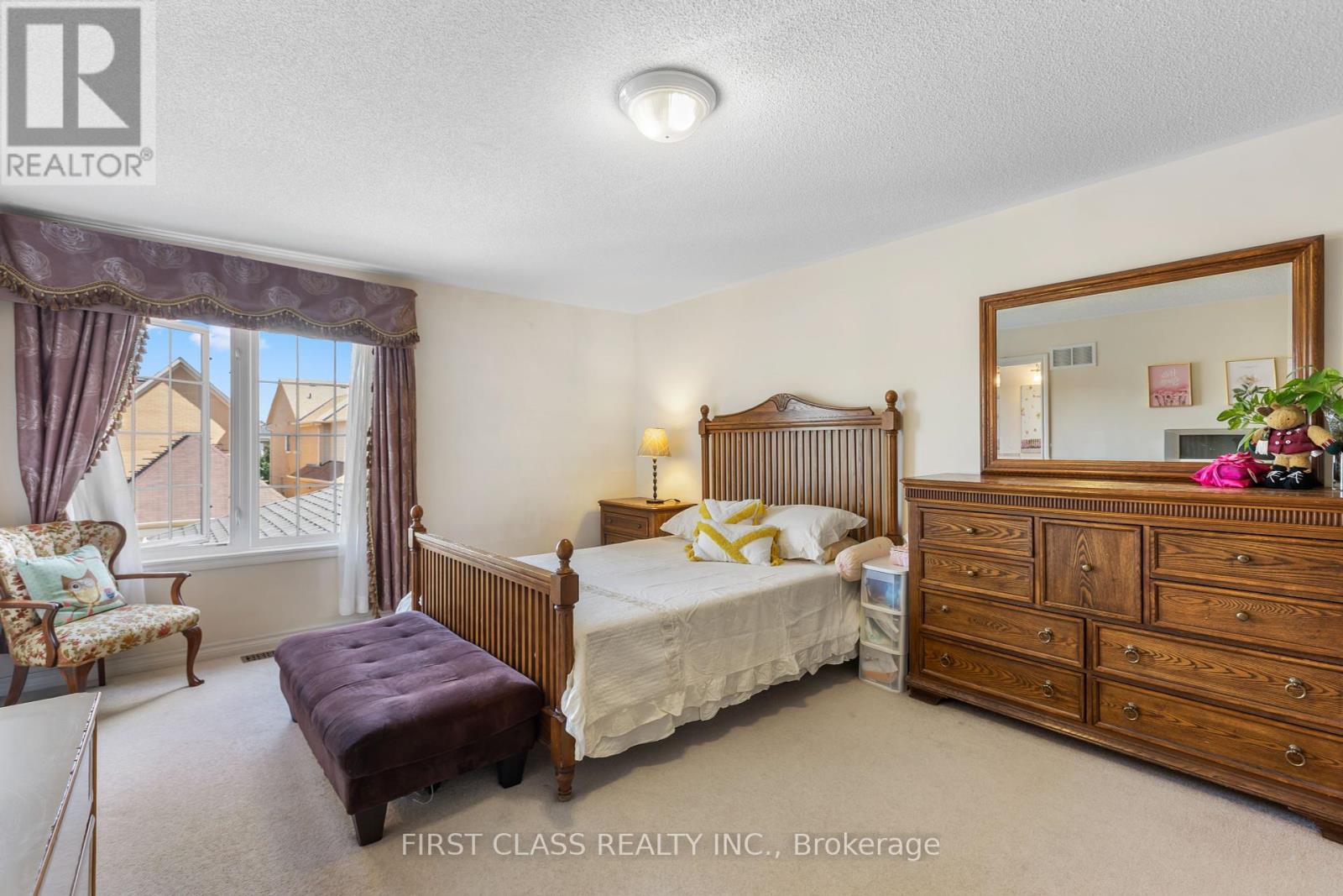 Photo 28 of 10501 Woodbine Ave Avenue, Markham ON