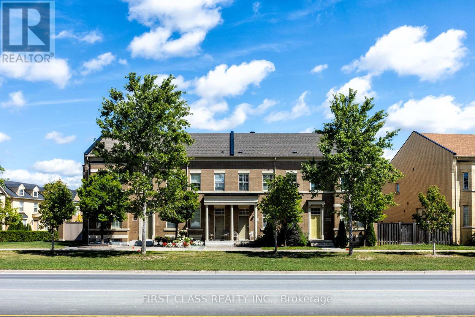 Photo 41 of 10501 Woodbine Ave Avenue, Markham ON