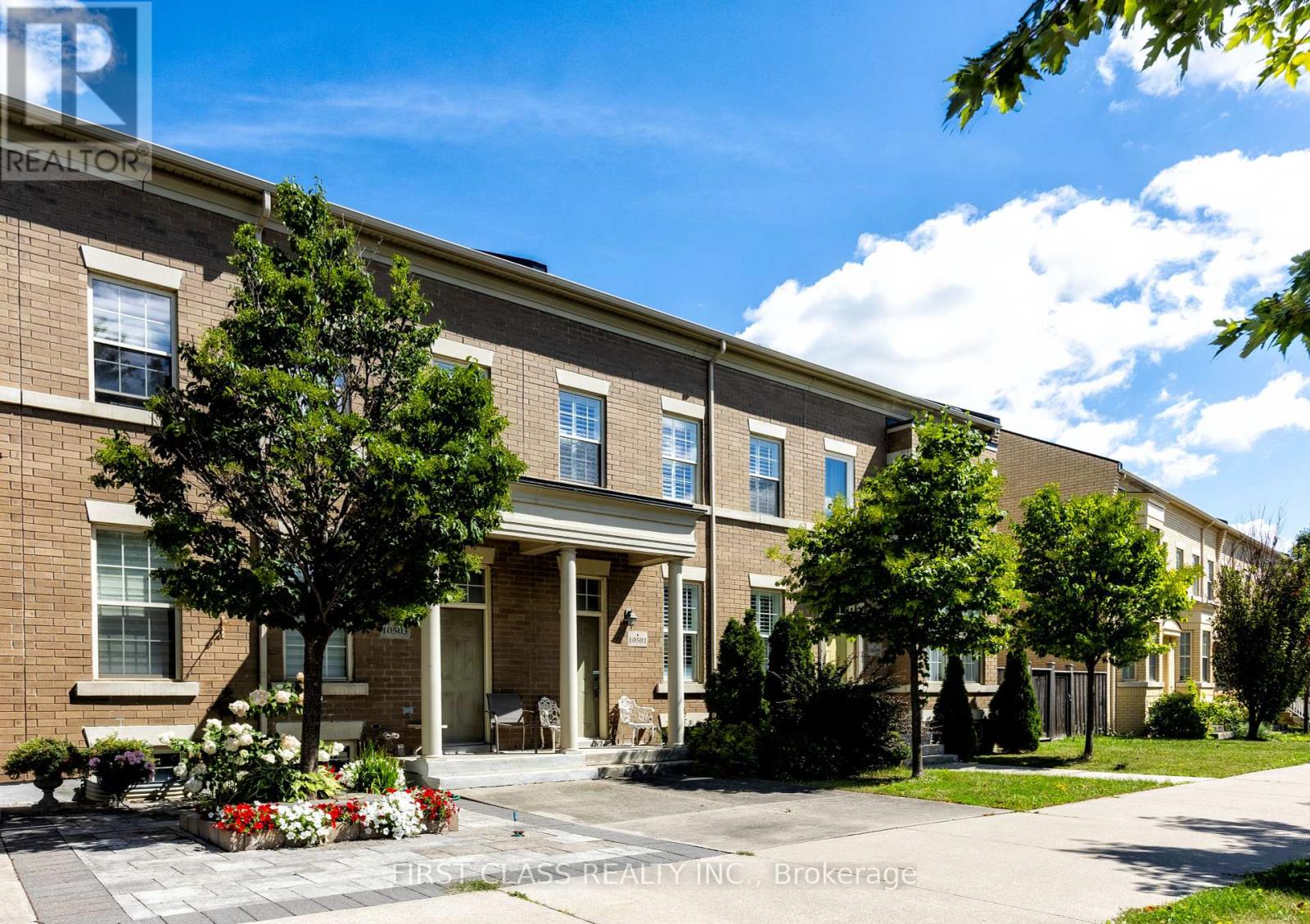 Photo 42 of 10501 Woodbine Ave Avenue, Markham ON